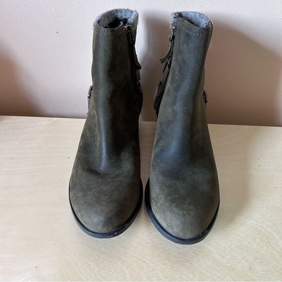 SOREL WOMEN'S LOLLA green Leather Heeled Booties Women's Size 7.5 - Picture 3 of 7